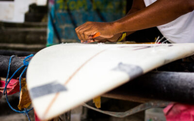 Cómo Reparar tu Tabla de Surf: La Guía Práctica de Peña Txuri